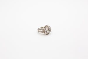 Sterling silver ring with emerald and pave stones